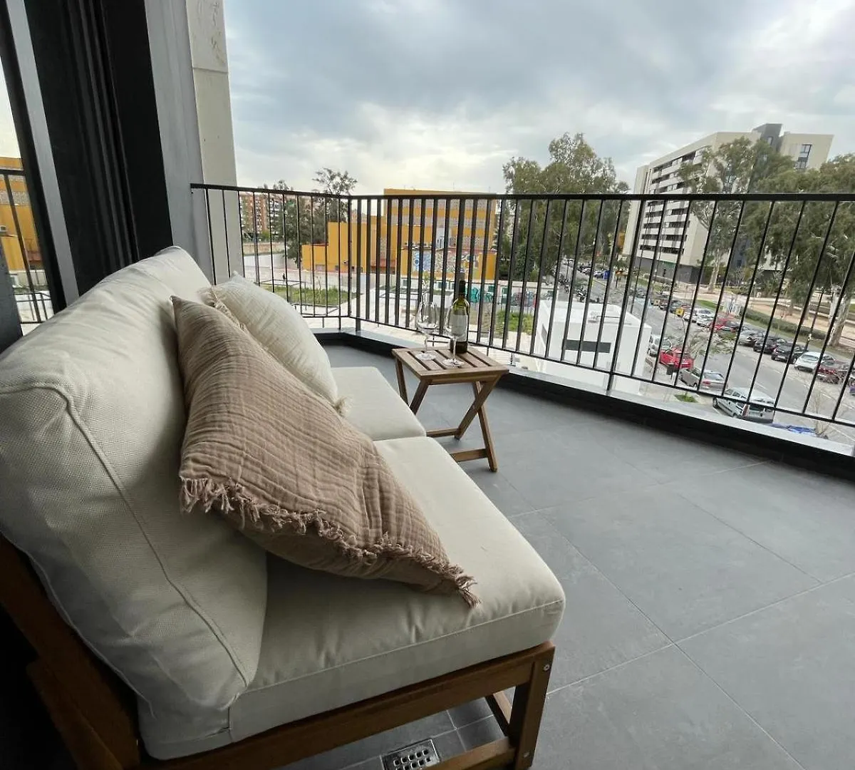 מאלגה Apartamento Urbansky Con Terraza